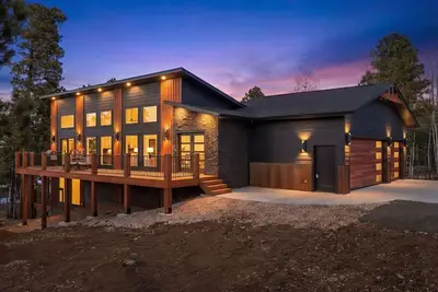 Image de Hilltop Luxury with Terry Peak Views, Resort Amenities & Year-Round Pool