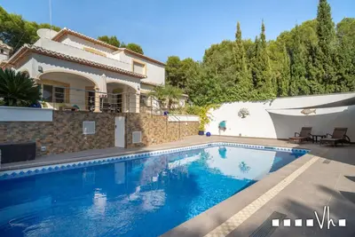 Image de Villa avec piscine privée pour 8 personnes – Casa Susan