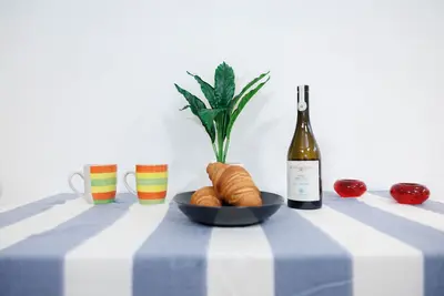 Image de Appartement-Moderne-Salle de bain privée-Pas de vue