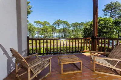 Image de \"Les roseaux\", 65 m2, 2 chambres, bord de lac idéal pour la baignade des petits