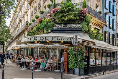 Image de steps from the Seine River, the famous Café de Flore and Deux Magots