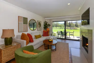 Image de Golf View Napa Retreat | Patio + Pool + Walk to Dining