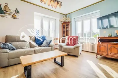 Image de Spacieuse résidence de famille cadre privilégié