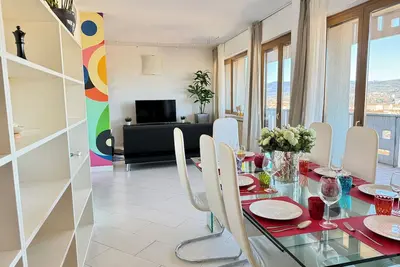 Image de 160 sqm apartment with a spectacular 180° view of Verona