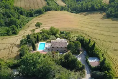 Image de Casa dei Limoni, Petritoli, Italy, 3-bedroom farmhouse with private pool