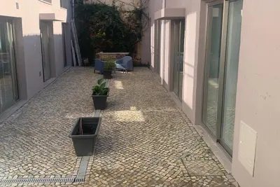 Image de 2-bedroom villa in beautiful Faro with cool Ac breeze