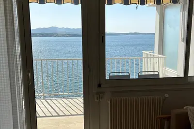 Image de Loue Meuble T2 Face A La Mer Au Coeur De Sanary