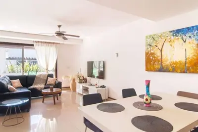 Image de Avalon del Sol - Your Caribbean Getaway, Just Blocks from the Beach & 5th Avenue