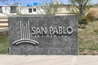 Image de Comfortable and equipped house close to the consulate, 12 minutes away and international bridge.