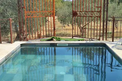 Image de Location Saisonnière Sud Gîte avec piscine Privative & nature