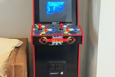 Image de Modern Spacious Rawlins Apartment w/ Mortal Combat Video Game Console, #3a