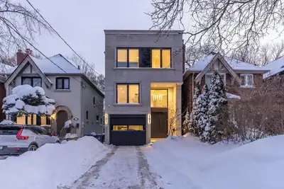 Image de Spacious Newly Built home in the heart of Toronto