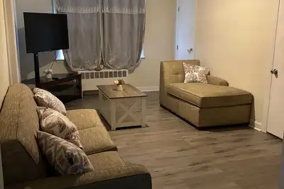 Image de Stylish Newly Furnished 3-Bedroom Dream Home in terrific Manchester