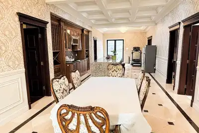 Image de Shaughnessy 3bdrm Suite near VanDusen Gardens