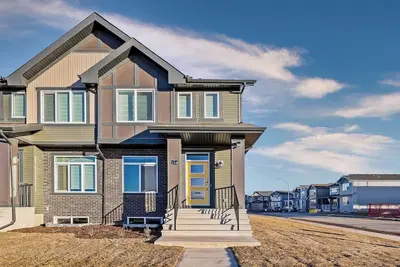 Image de Perfect 3-bedroom house in lovely Calgary for your getaway
