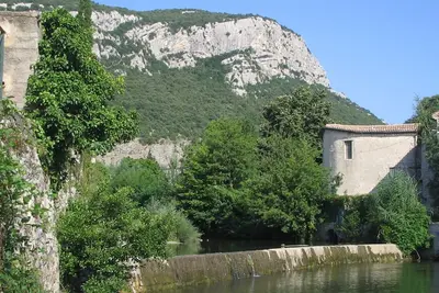 Image de Maison très tranquille  avec jardin dans un village des Cévennes (6-7 pers).