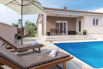 Villa Greta - Jadreški by Villas Guide