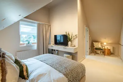 Image de Luxury Golf House near Royal Birkdale (The Open) | Hot Tub | Sleeps 12+