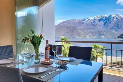 Image de Confortable appartement pour 4 personnes avec piscine, Wifi, Tv, terrasse et vue panoramique