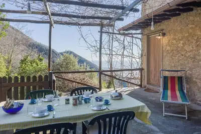 Image de Magnifique maison de vacances privée pour 6 personnes avec Wifi, Tv et terrasse