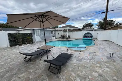 3 Bed 2 Bath, Happy Space the private entire home