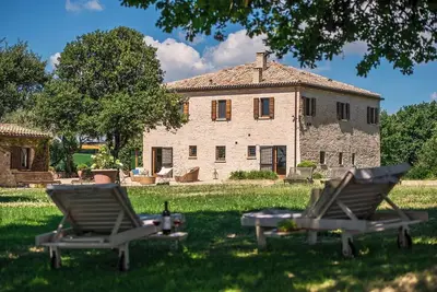 Casa Eugenia 8, Emma Villas