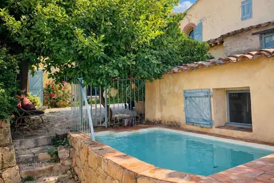 Image de Villa Provençale avec petit bassin & proche Plages