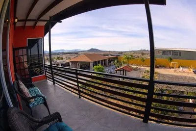 Image de Stay in the heart of Baja wine country