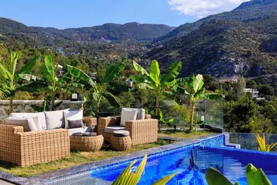 Image de Villa Sade: A Modern Luxury Retreat with Infinity Pool and Sweeping Views