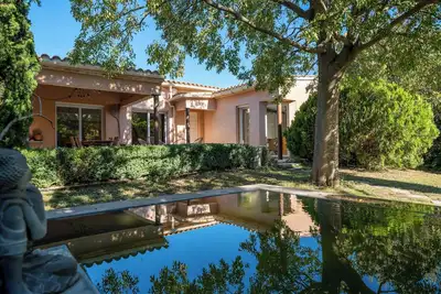 Image de Villa provençale à Villeneuve les avignons