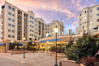 Image de Oceanside Pier Resort - 2br Deluxe Ocean View Suite Jun 12-19