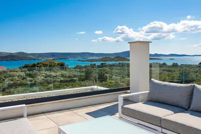 Image de Appartement confortable à Turanj avec vue sur la mer.