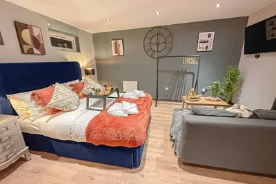 Image de Cozy Garden Studio + Wi-Fi & Parking