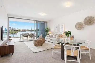 Image de Luxe 3br Apt w/ River Views + Resort Amenitie