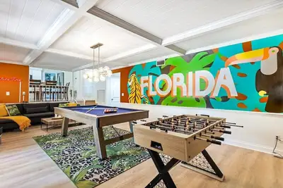Clearwater Game House - Heated Pool, Mini Golf