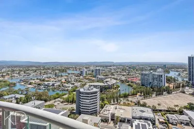 Image de Legends - 2101 (1br/1ba)