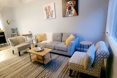 Image de Charming 2br Duplex Near Parks, Lakes & Trails