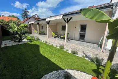 Studio proche de l’eau avec climatisation, Wi-Fi et terrasse