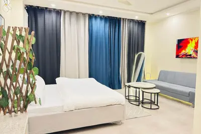 Image de Cozy 1-bedroom apartment in tranquil Islamabad with Ac