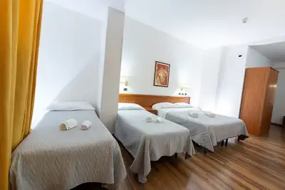 Image de Chambre Quadruple Standard 10 - H Pompeii Ruiins B&B