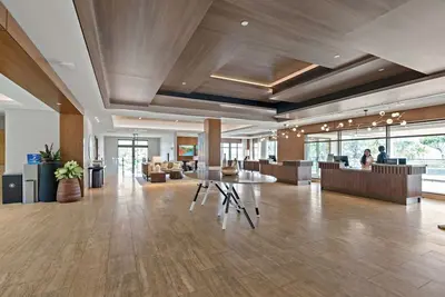 Image de Beachfront Resort! 2 Br Luxury Penthouse