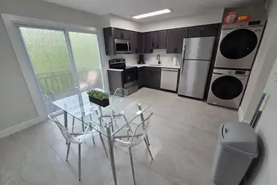 Image de Beautiful 2-bedroom townhome with Ac in charming Blakely