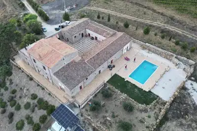 Image de Ancient Arabian baglio with Pool and Spa in the archaeological area Palermo and Trapani