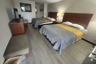 Image de 2 Relaxing & Budget-Friendly Rooms Near DeMoulin Museum | Free Onsite Parking