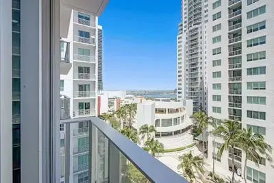 Image de Condo in Downtown Miami - studio 61