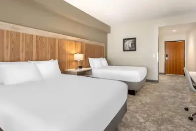 Image de 4 Relaxing Units | Airport Convenience | Free Casino Shuttle, Pets Are Allowed