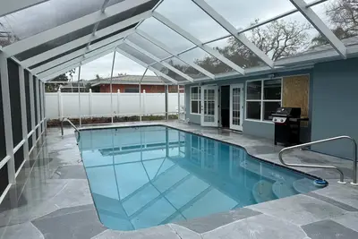 Image de Pool Home close to Madeira Beach Pet friendly