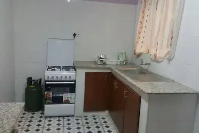 Image de Essy's Cosy Furnished Apartment With Pool & Gym