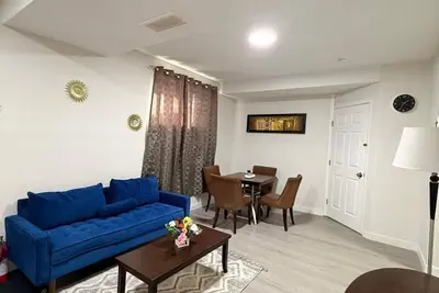 Image de Modern Cozy Home and Quiet Calgary Retreat