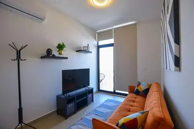 Image de Gym & Terraza / Lavandería privada / Centro Mty